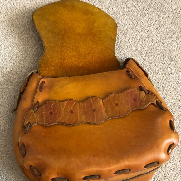 Vintage boho leather shoulder bag - Picture 3 of 11